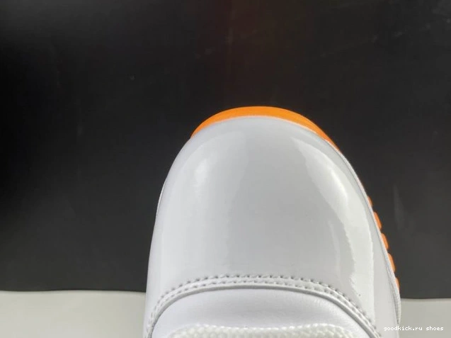 11 AH7860-139 RETRO LOW CITRUS AIR JORDAN BRIGHT 0818